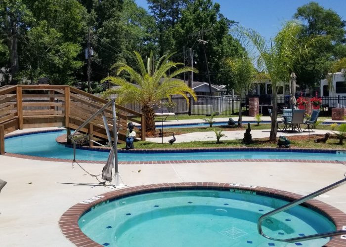 The Swimming Pool at Twelve Oaks RV Park in Lake Charles