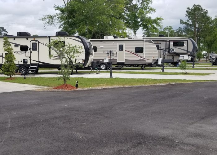 Twelve Oaks RV park in Lake Charles, LA